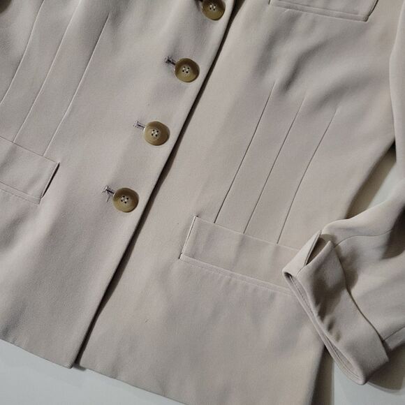 Talbots Women's Creme Silk Fitted Lined Blazer - Picture 8 of 14